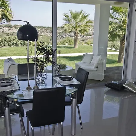 Villa Reveli Estate
